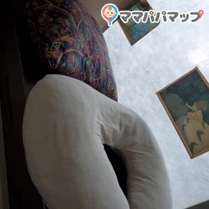 授乳クッションと普通のクッション