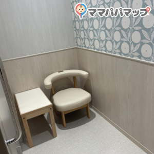 minamoni有明(2F)の授乳室・おむつ替え台の写真(2枚目)