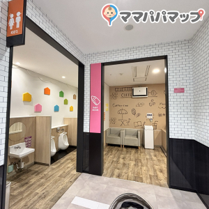 イオンモール座間店(2F)の授乳室・おむつ替え台の写真(4枚目)