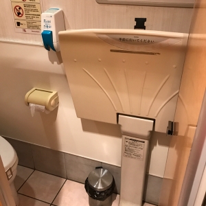 ヴィクトリアステーション 函館昭和店のオムツ替え台情報 画像2