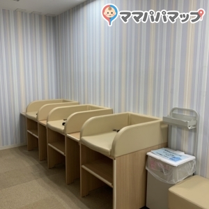 ピュアハートキッズランド フレスポしんかな(4F)の授乳室・オムツ替え台情報 画像1