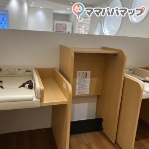 日本橋三越本店(本館7階)の授乳室・オムツ替え台情報 画像5