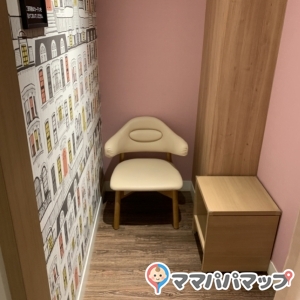 エブリイ 津高店(2F)の授乳室・オムツ替え台情報 画像5