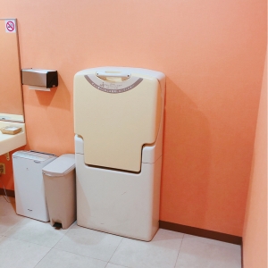はいむるぶし レセプション(1F)の授乳室・おむつ替え台の写真(4枚目)