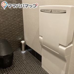 WAVY COFFEE ROASTERSのオムツ替え台情報 画像1