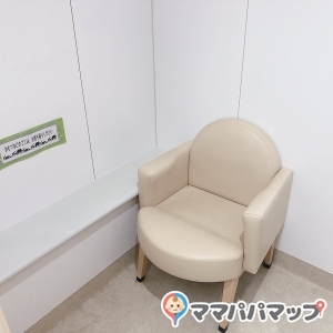 Urayasu City Central Library(1F)の授乳室・オムツ替え台情報 画像5