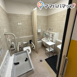 イオンモール姫路大津店（西側イオンより）のオムツ替え台情報 画像2