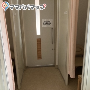 福島市 児童公園 ももりんパークの授乳室・オムツ替え台情報 画像1