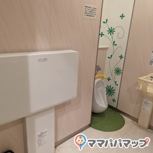 EXPASA足柄 上り(1F)の授乳室・オムツ替え台情報 画像1