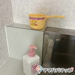 市立札幌病院(1F)の授乳室・おむつ替え台の写真(1枚目)
