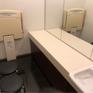 ヤマダ電機ＬＡＢＩ千里店(4F)の授乳室・オムツ替え台情報 画像6
