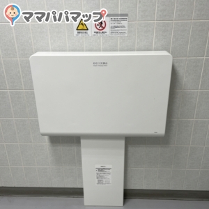 ヤマダ電機 テックランド柏沼南店(1F)のオムツ替え台情報 画像3