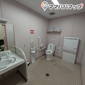 西松屋　住吉遠里小野店(1F)のオムツ替え台情報 画像4