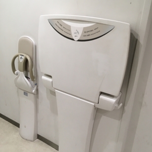 1階 多目的トイレ