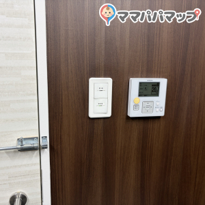 ビックカメラ天神２号館(1F)の授乳室・おむつ替え台の写真(2枚目)