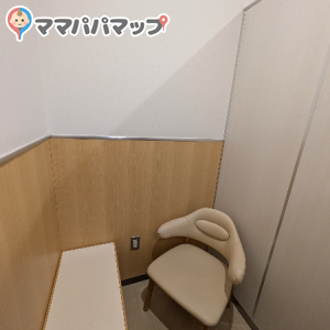イオンモール橿原1階(1F)の授乳室・おむつ替え台の写真(3枚目)