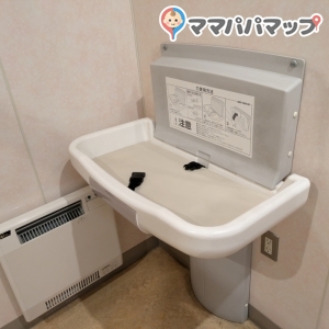 おむつ交換台
