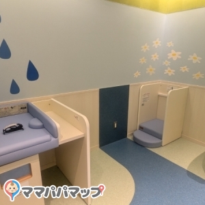 アトレ亀戸(5F)の授乳室・おむつ替え台の写真(9枚目)