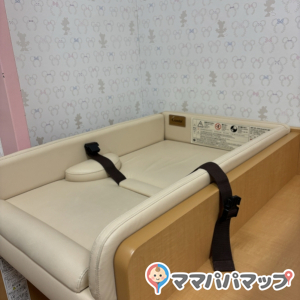 おむつ台2台綺麗です<span class="emoji emoji2728"></span>