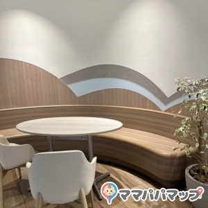 誰でもここで休むことができます。