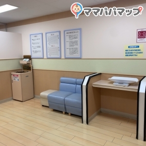 イオン札幌桑園店(2F)の授乳室・おむつ替え台の写真(5枚目)