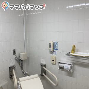 マックスバリュ裾野店(1F)のオムツ替え台情報 画像2