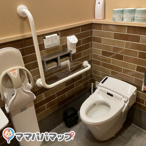 おかげ庵 蒲田東口店の授乳室・おむつ替え台の写真(1枚目)