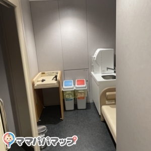 ブロッサ(B1)の授乳室・オムツ替え台情報 画像3