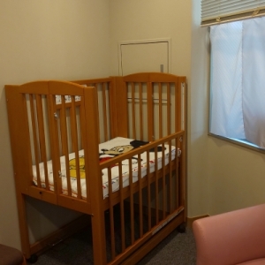 函館市中央図書館(1F)の授乳室・オムツ替え台情報 画像2