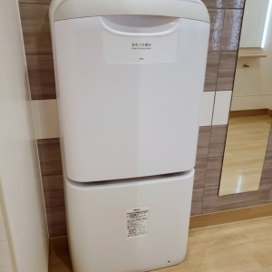 イズミヤ 伏見店(2F)の授乳室・オムツ替え台情報 画像1