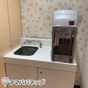 ホームズ宮原店(1F)の授乳室・オムツ替え台情報 画像1