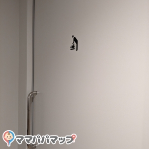 オムツ替えのマークのみ