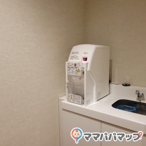 AMUWEM(2F)の授乳室・オムツ替え台情報 画像9