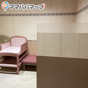 サンパークあじす(2Fニトリ奥)(2F)の授乳室・オムツ替え台情報 画像2