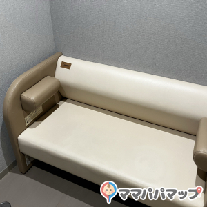 ベビー休憩室（JR新宿駅改札内）(B1)の授乳室・オムツ替え台情報 画像2