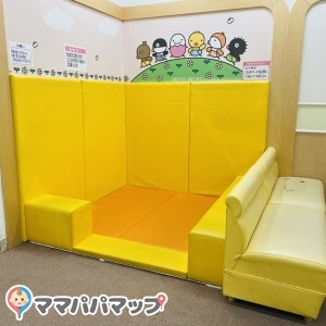 小さなハイハイスペースあり