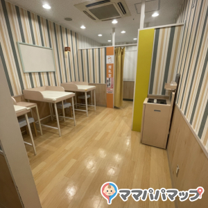 イズミヤ 神戸玉津店(1F)の授乳室・オムツ替え台情報 画像3