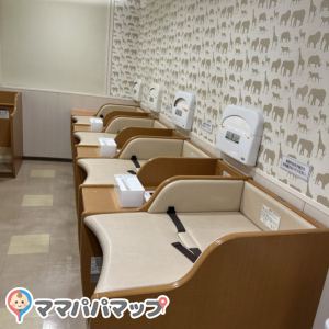 日本橋タカシマヤ(5階)の授乳室・オムツ替え台情報 画像1