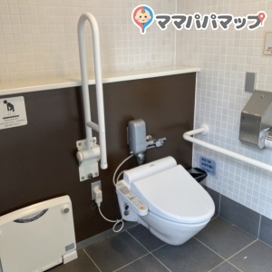 みつけイングリッシュガーデンのオムツ替え台情報 画像2