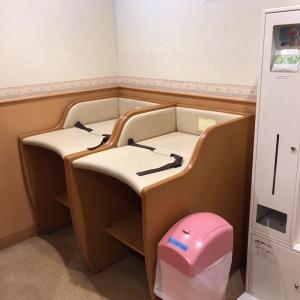 おむつ用ゴミ箱も完備