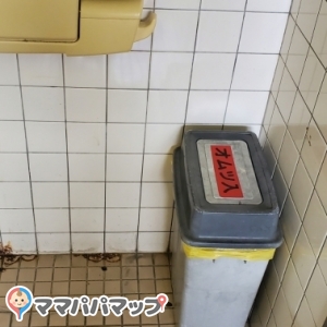 スカイタワー門前トイレ(1F)のオムツ替え台情報 画像2