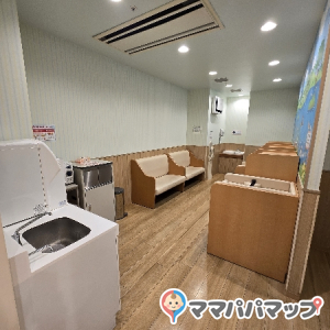 ららぽーと柏の葉(本館2F B-MINGLIFESTOREBYBEAMS横)の授乳室・オムツ替え台情報 画像1