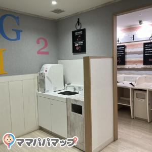 エブリイ 津高店(2F)の授乳室・オムツ替え台情報 画像1