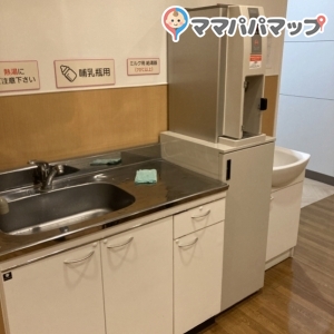 イオン八幡東店(1F)の授乳室・オムツ替え台情報 画像2