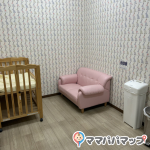 ＳＡＫＯＤＡホームファニシングス熊本店(1F)の授乳室・おむつ替え台の写真(2枚目)