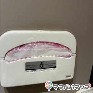 ミヤシタパーク(3F)の授乳室・おむつ替え台の写真(1枚目)