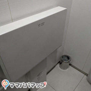 松山空港 保安検査場通過後 搭乗口A（JAL側）のオムツ替え台情報 画像3