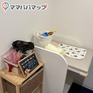 オムツもありました！台も清潔<span class="emoji emoji2728"></span>️