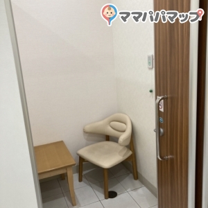 イオンモール福岡(2F)の授乳室・オムツ替え台情報 画像4