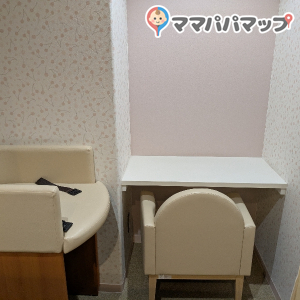 シンエイライフ犬山ライブラリー (犬山市立図書館)(2F)の授乳室・オムツ替え台情報 画像10